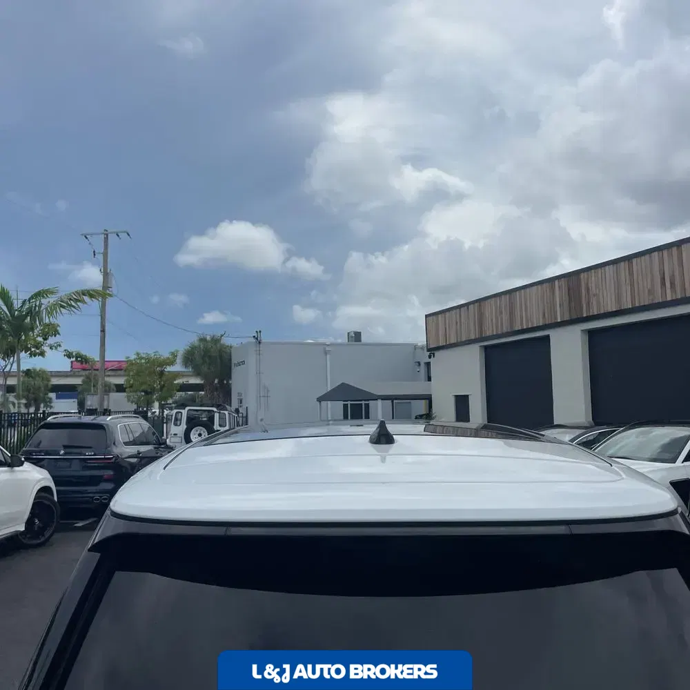 2022 Land Rover Range Rover Westminster