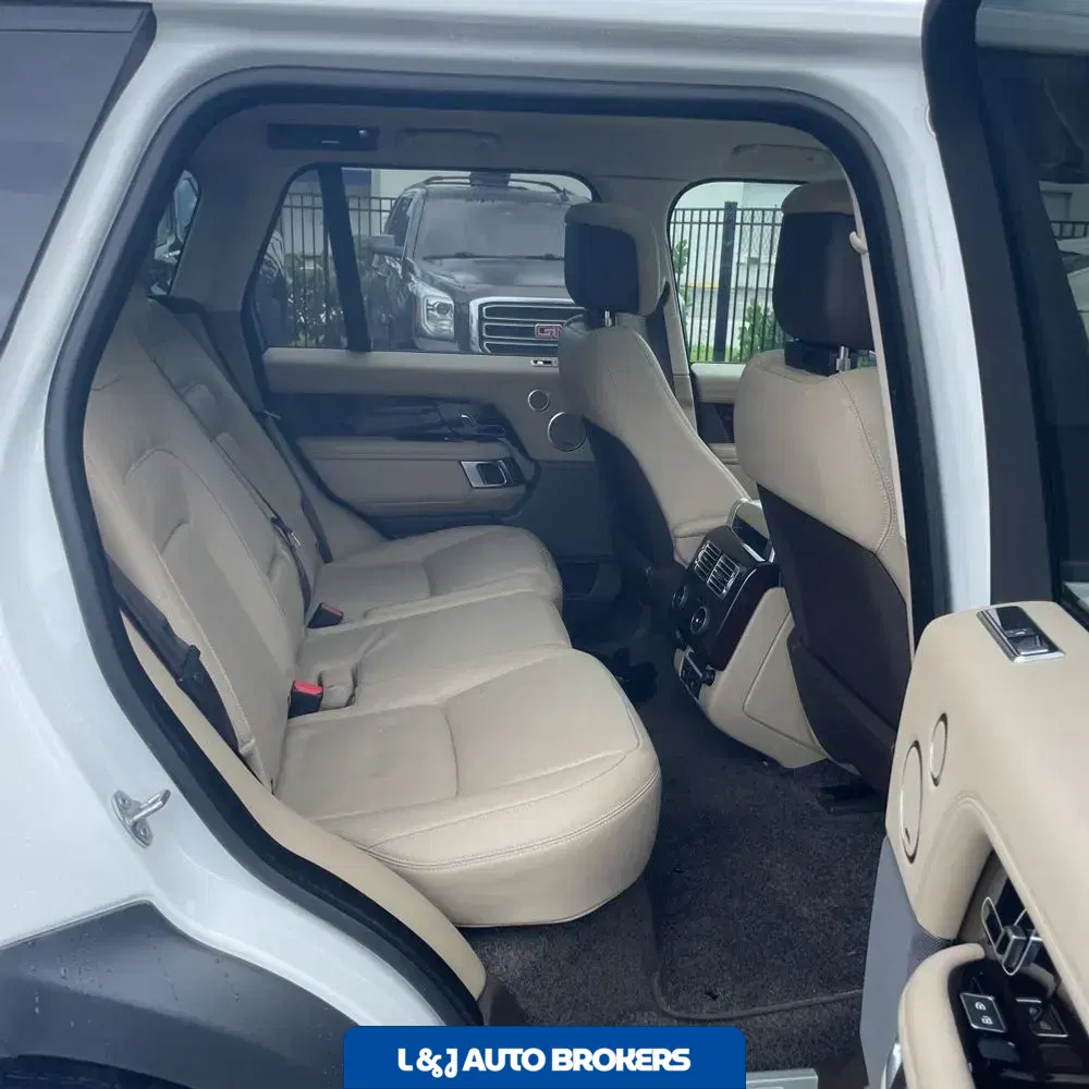 2022 Land Rover Range Rover Westminster