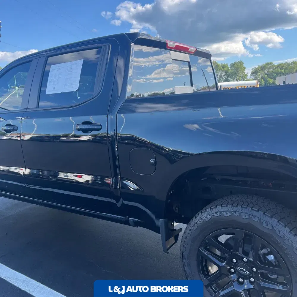 2025 Chevrolet Silverado 1500 LT Trail Boss