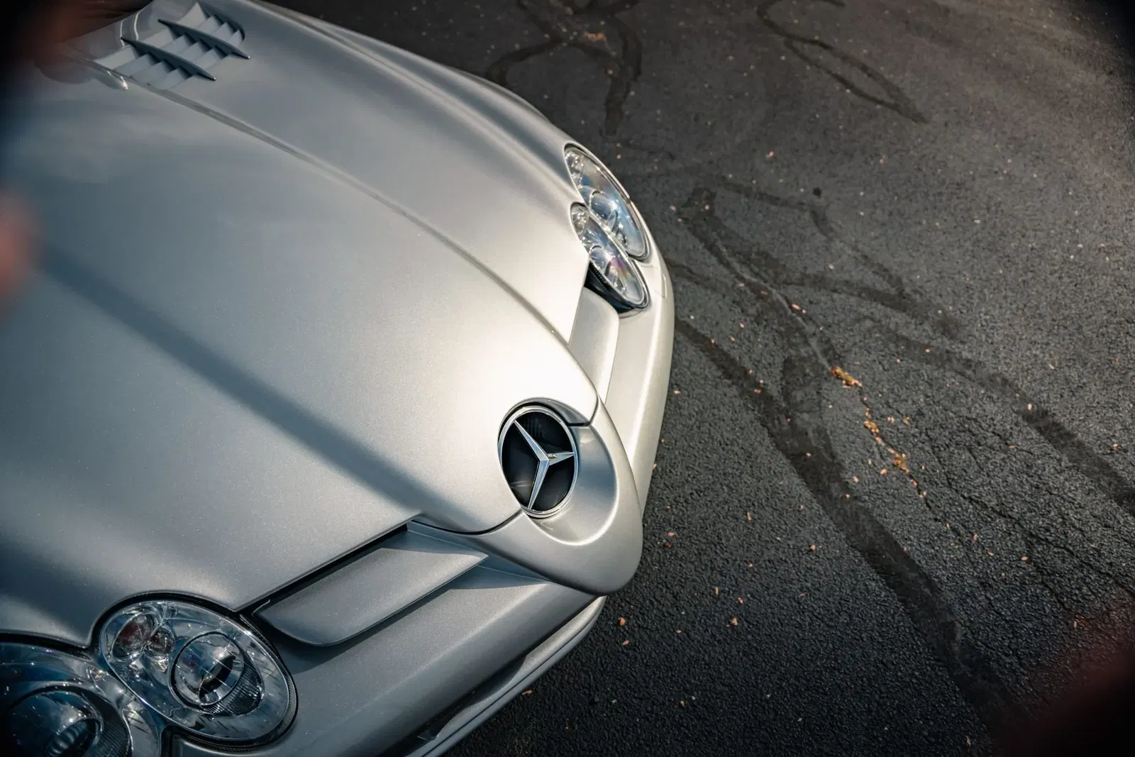 7k-Mile 2008 Mercedes-Benz SLR McLaren Roadster