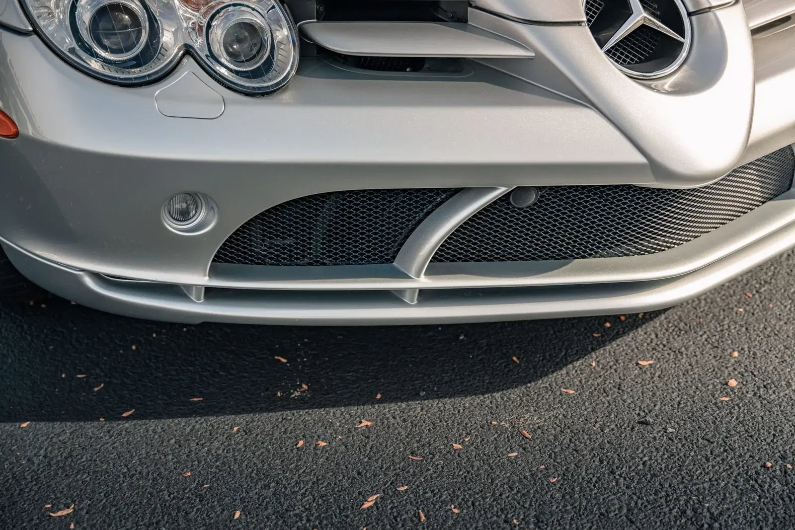 7k-Mile 2008 Mercedes-Benz SLR McLaren Roadster