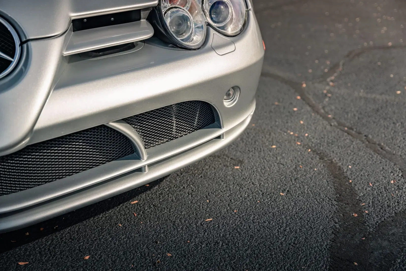 7k-Mile 2008 Mercedes-Benz SLR McLaren Roadster