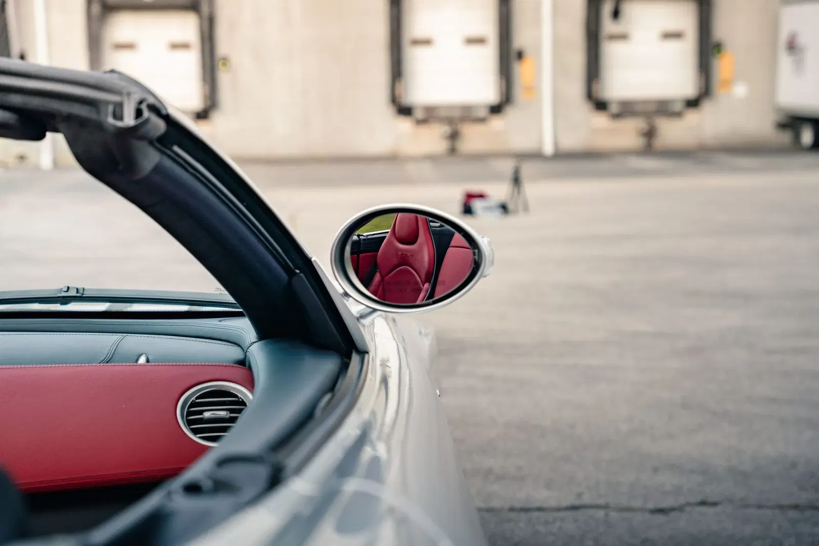 7k-Mile 2008 Mercedes-Benz SLR McLaren Roadster