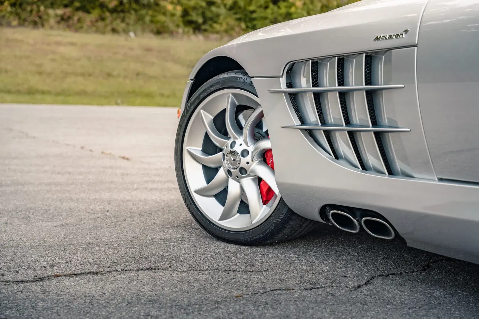 7k-Mile 2008 Mercedes-Benz SLR McLaren Roadster