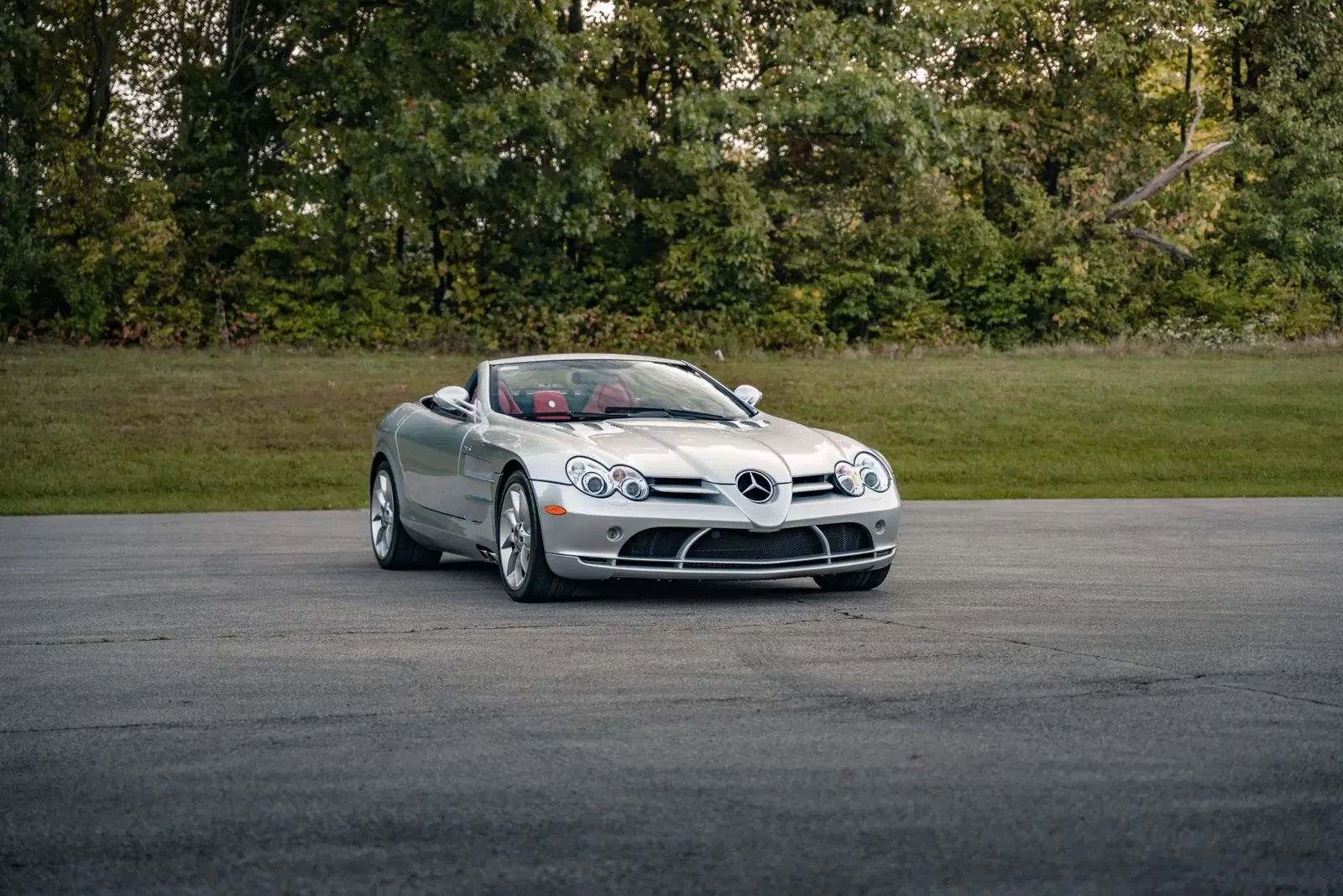 7k-Mile 2008 Mercedes-Benz SLR McLaren Roadster