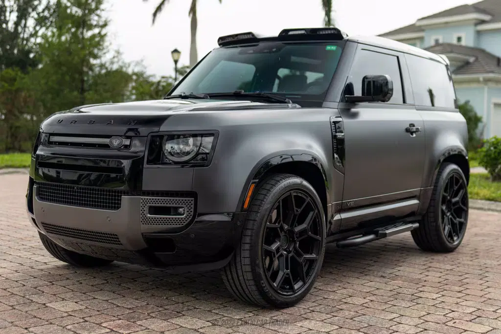 2023 Land Rover Defender 90 Carpathian Edition
