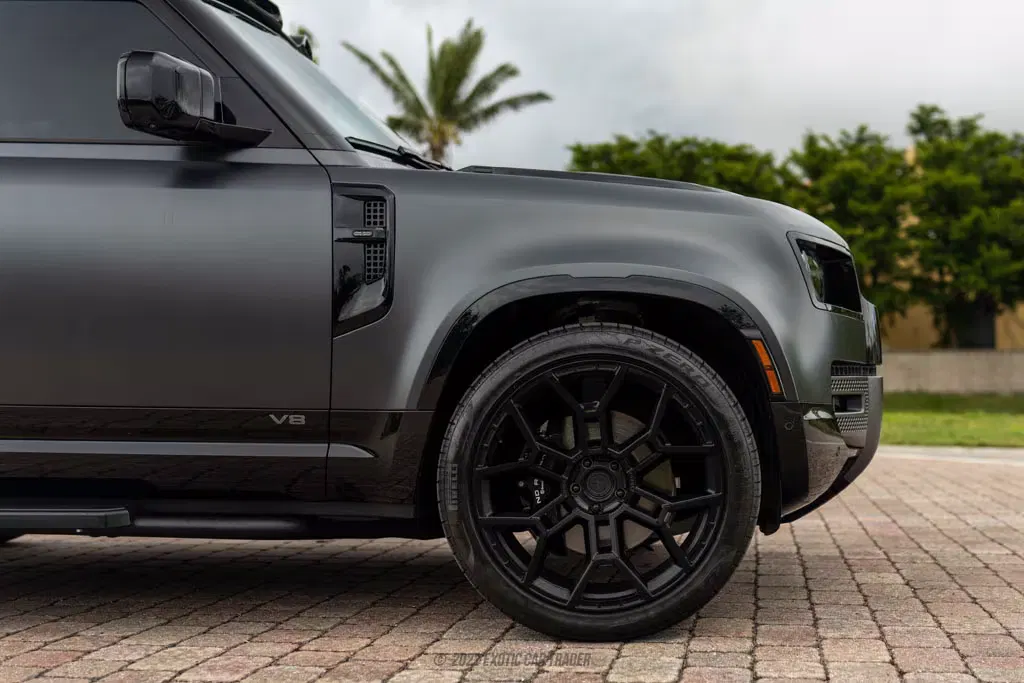 2023 Land Rover Defender 90 Carpathian Edition