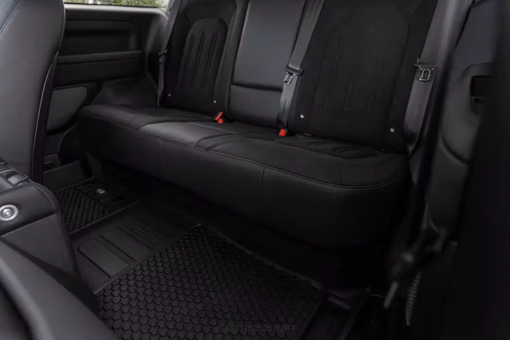 2023 Land Rover Defender 90 Carpathian Edition