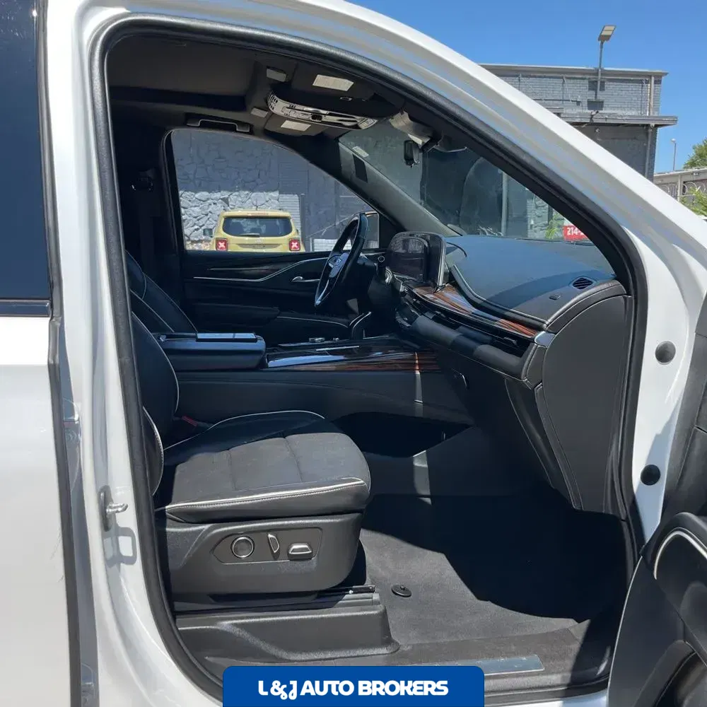 2021 Cadillac Escalade Premium Luxury