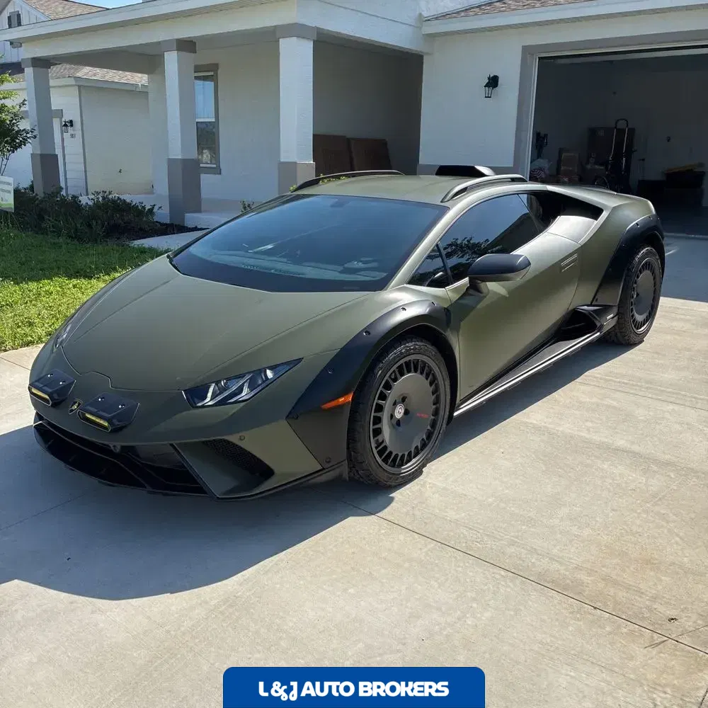 2024 Lamborghini Huracan Sterrato