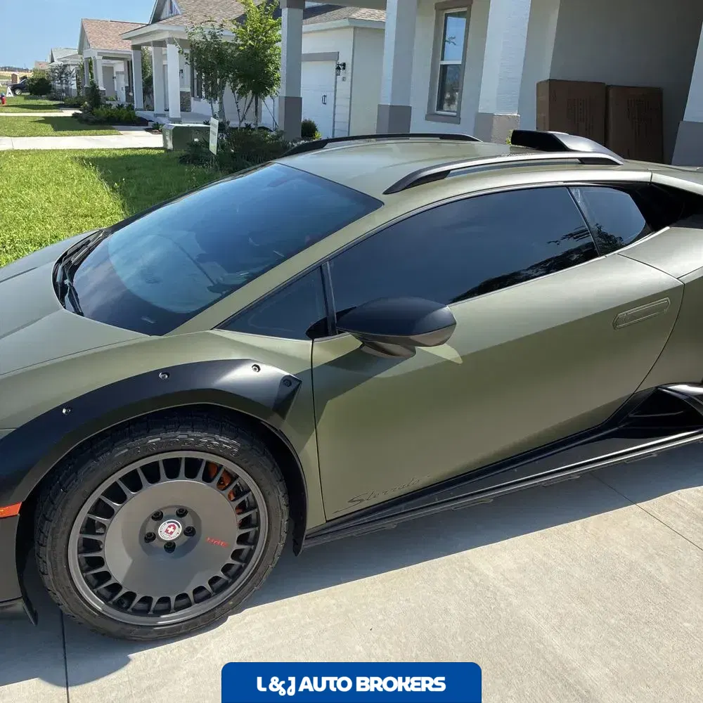 2024 Lamborghini Huracan Sterrato