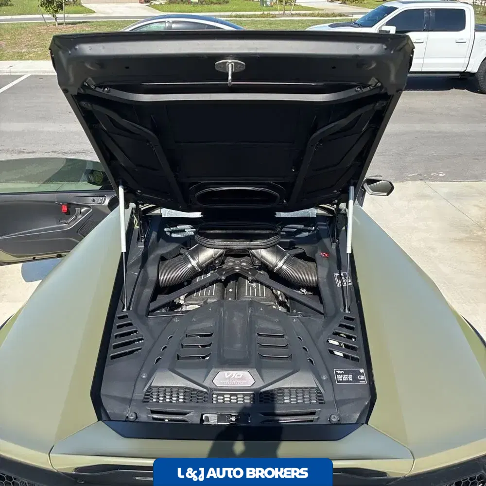 2024 Lamborghini Huracan Sterrato