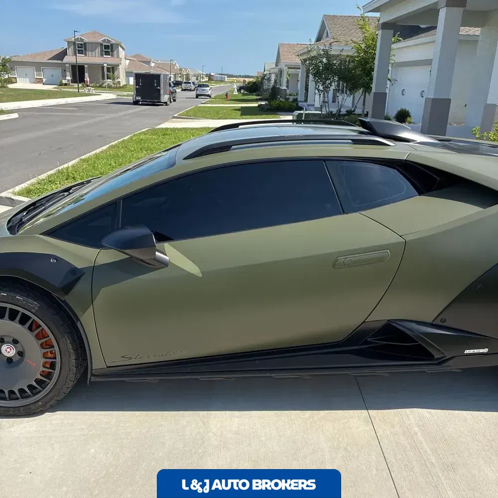 2024 Lamborghini Huracan Sterrato