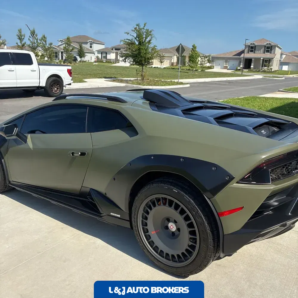 2024 Lamborghini Huracan Sterrato