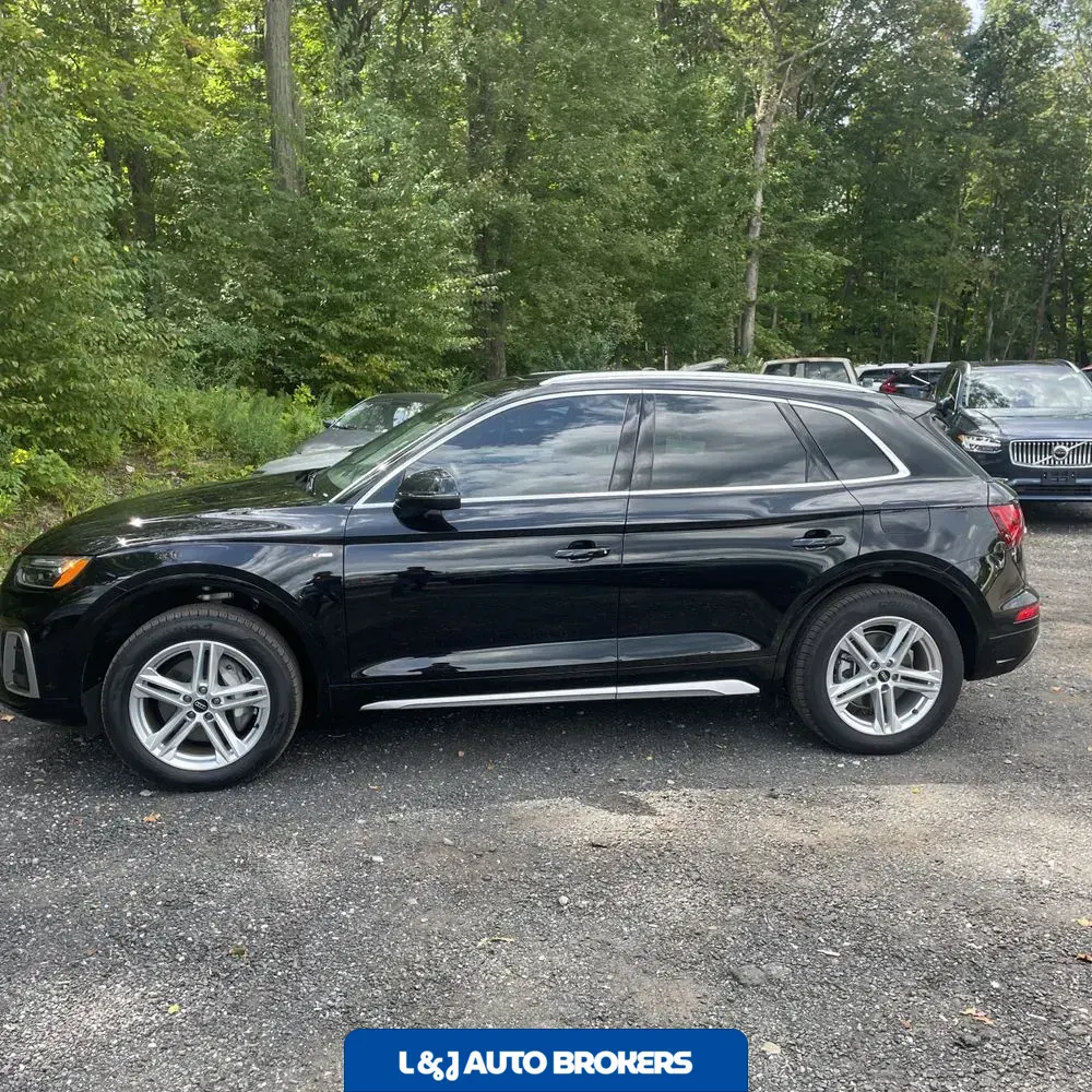 2025 Audi Q5 S-Line Prem 55 PHEV