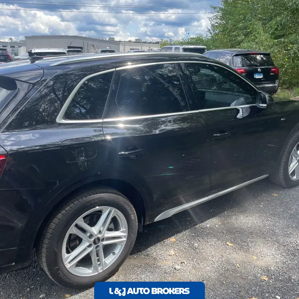 2025 Audi Q5 S-Line Prem 55 PHEV
