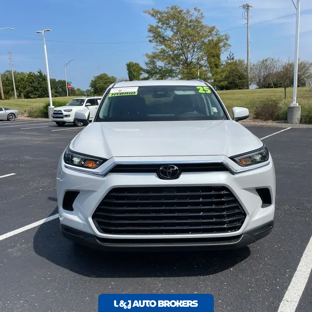 2025 Toyota Grand Highlander Hybrid XLE