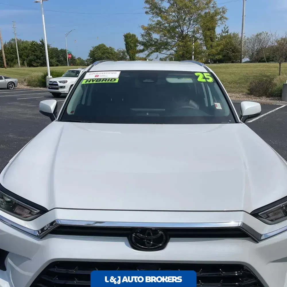 2025 Toyota Grand Highlander Hybrid XLE