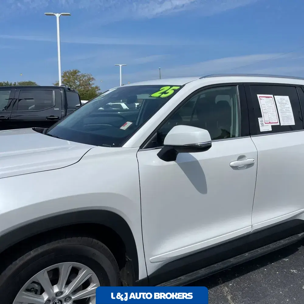 2025 Toyota Grand Highlander Hybrid XLE