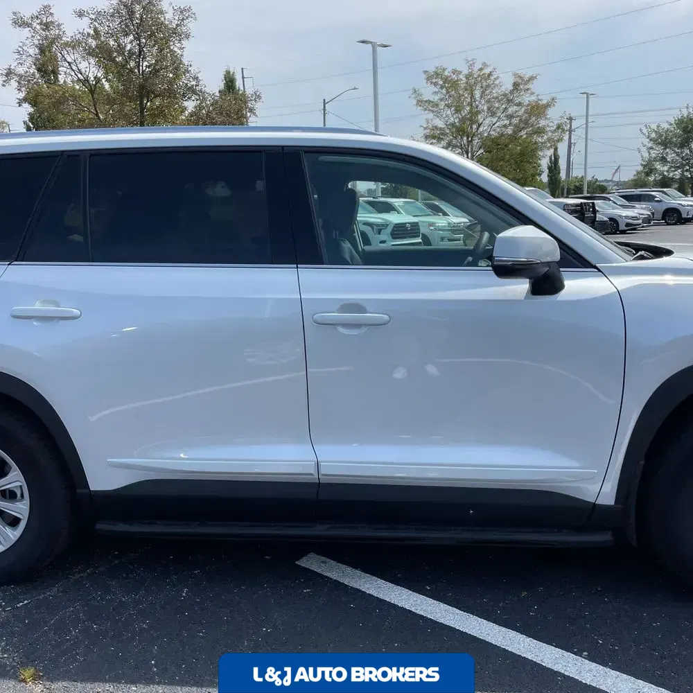 2025 Toyota Grand Highlander Hybrid XLE