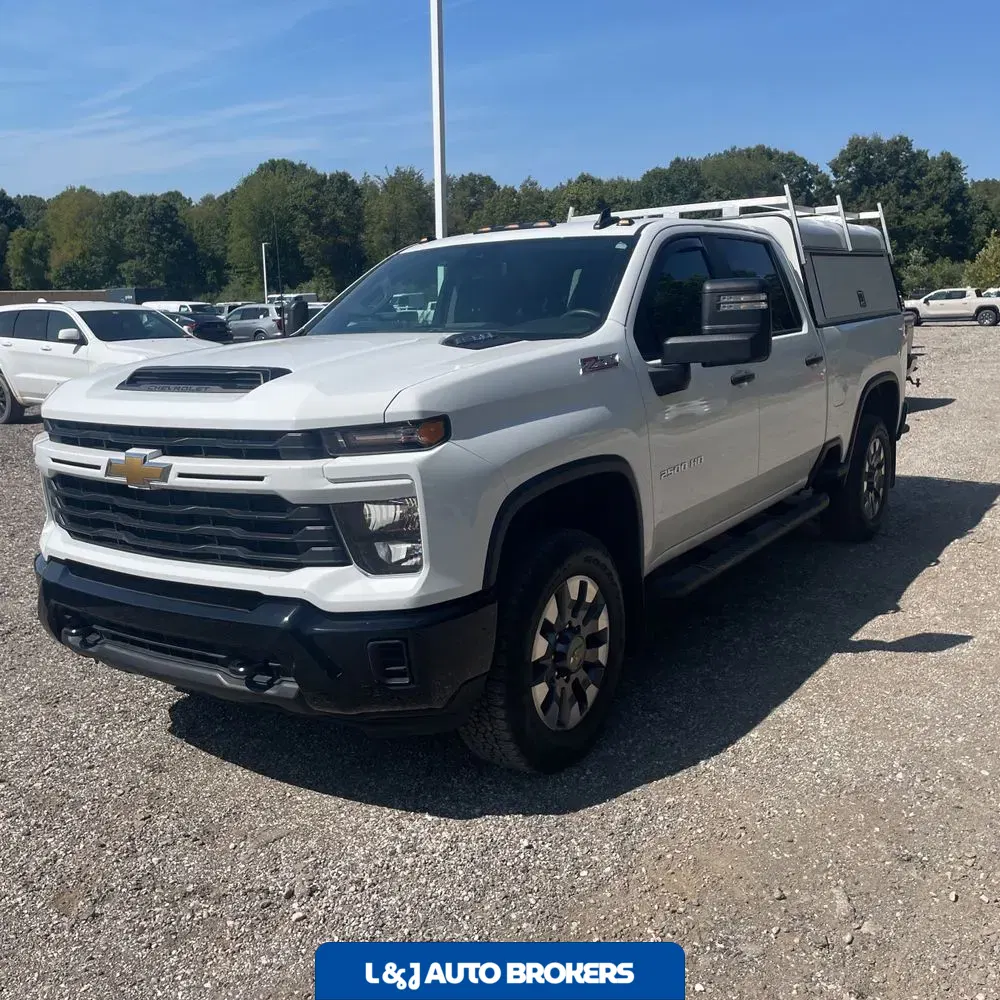 2024 Chevrolet Silverado 2500HD Custom