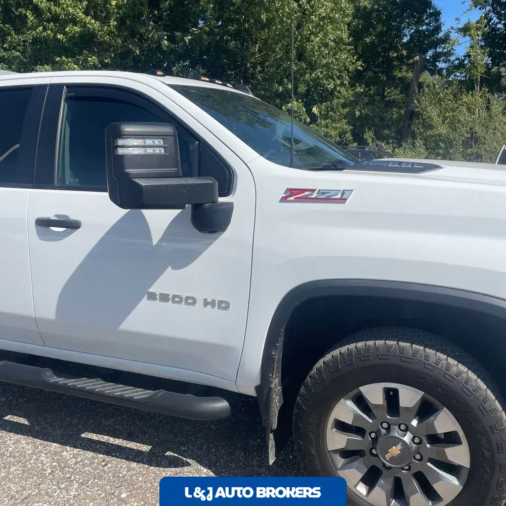 2024 Chevrolet Silverado 2500HD Custom