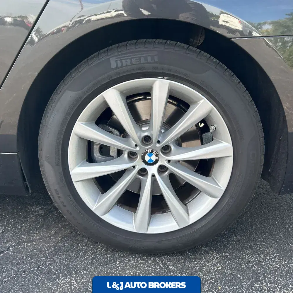 2022 BMW 7-Series 740i
