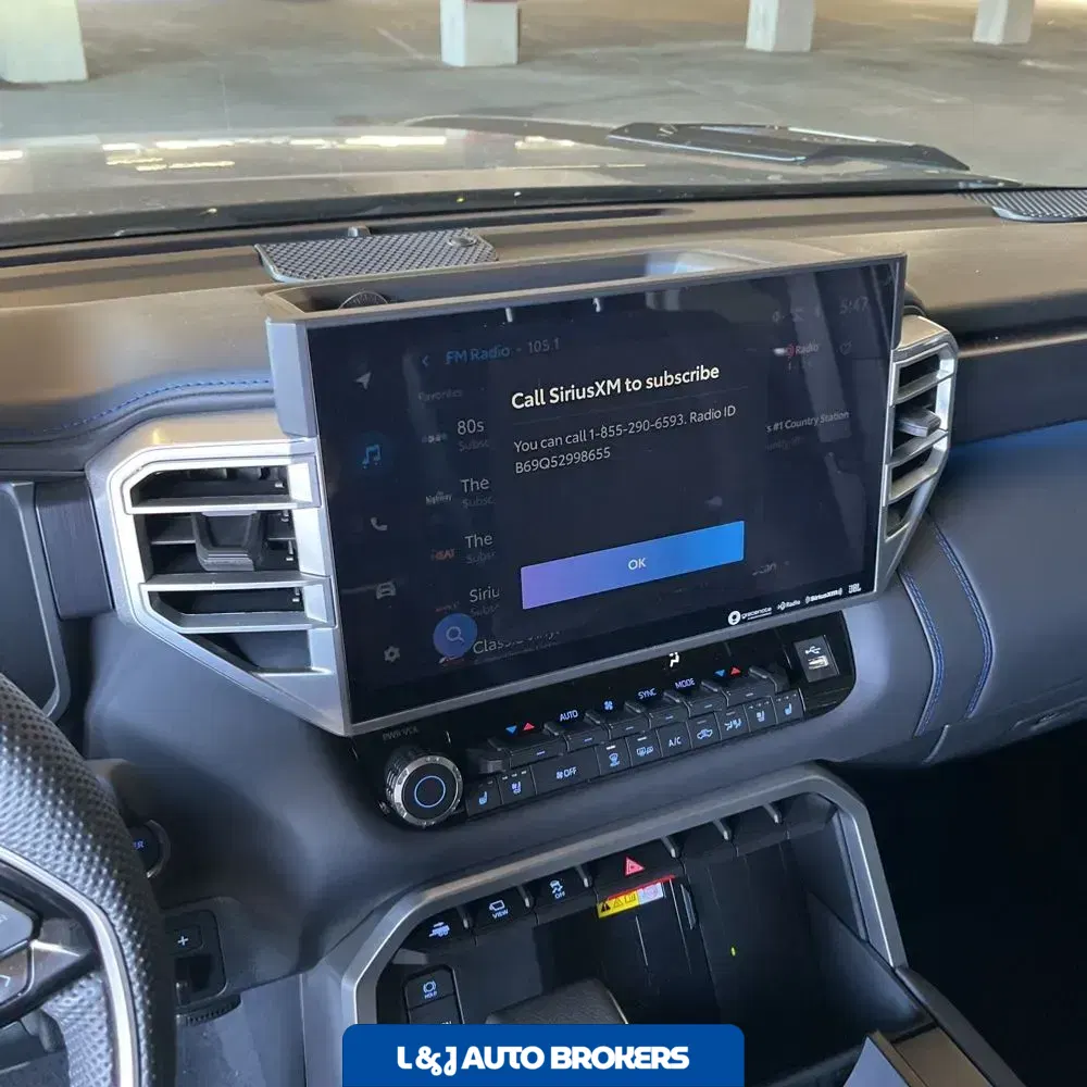 2024 Toyota Tundra Platinum HV