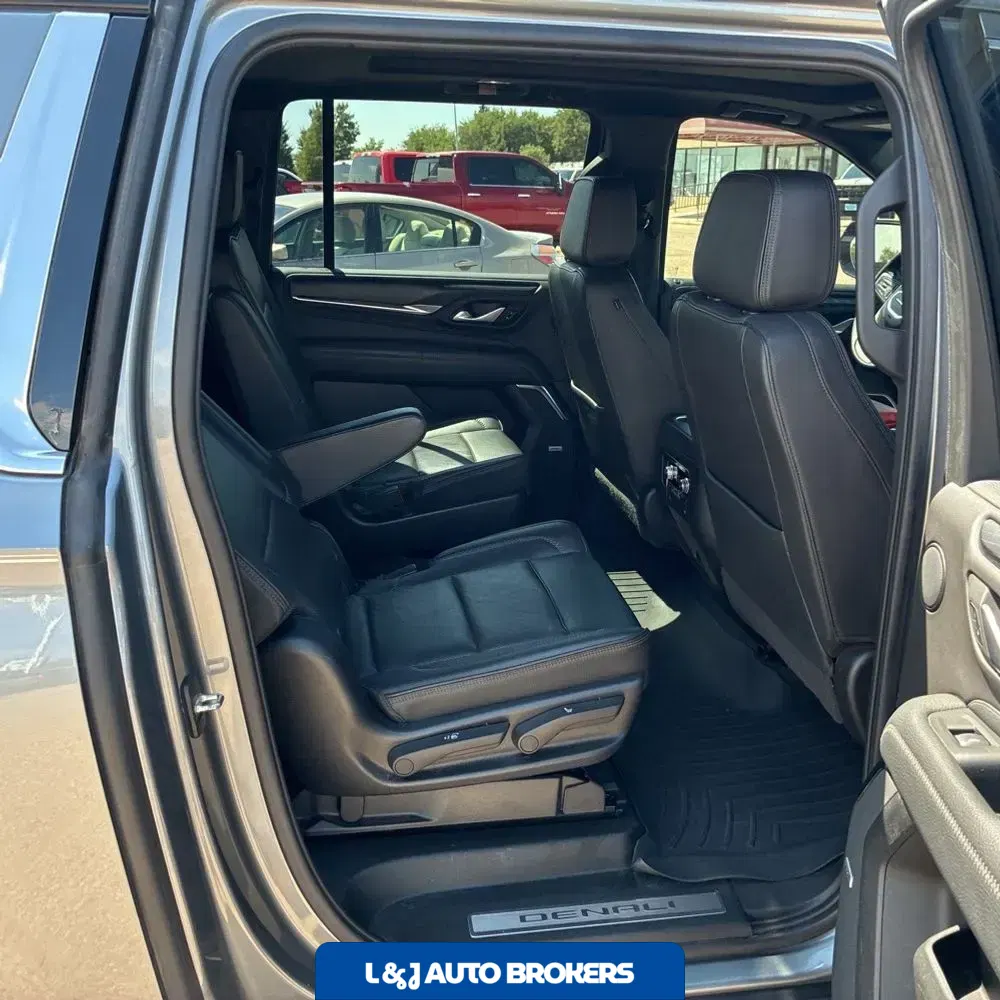 2022 GMC Yukon XL Denali