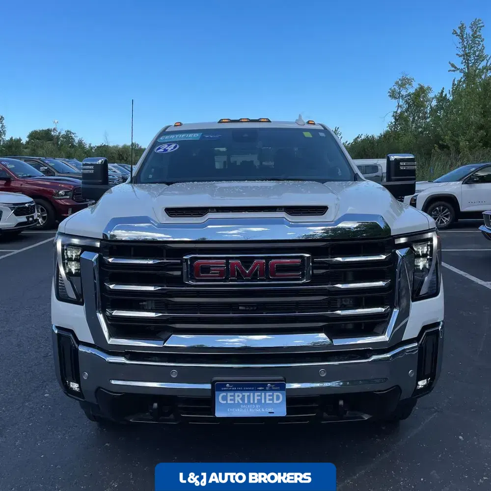 2024 GMC Sierra 3500 SLT