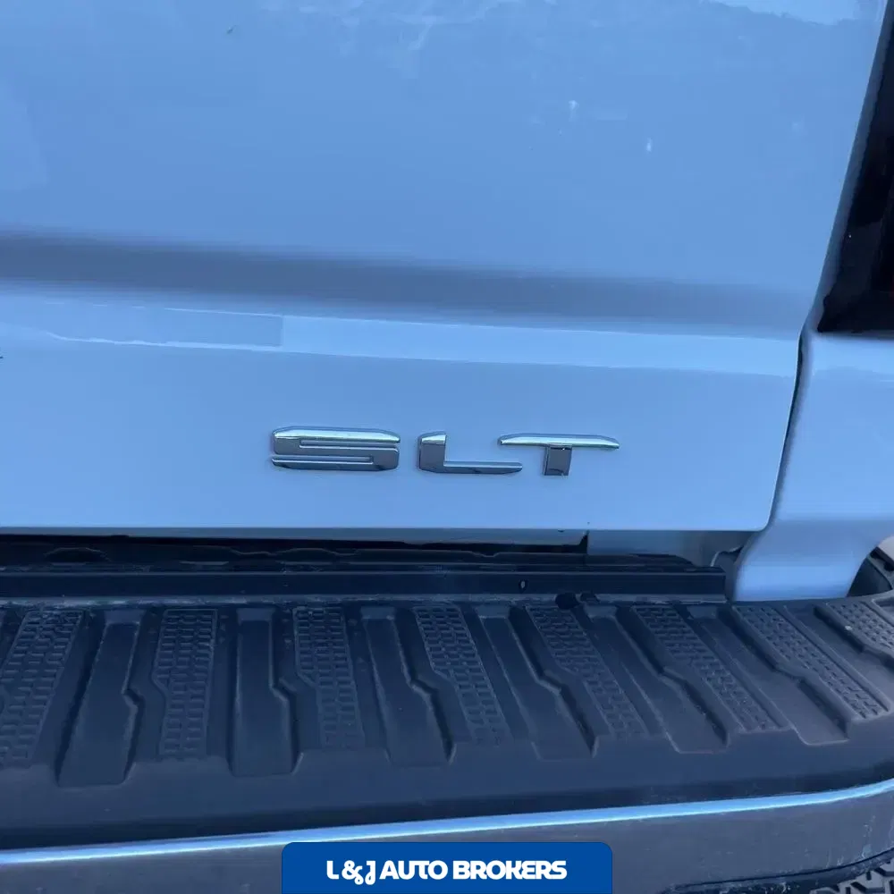 2024 GMC Sierra 3500 SLT