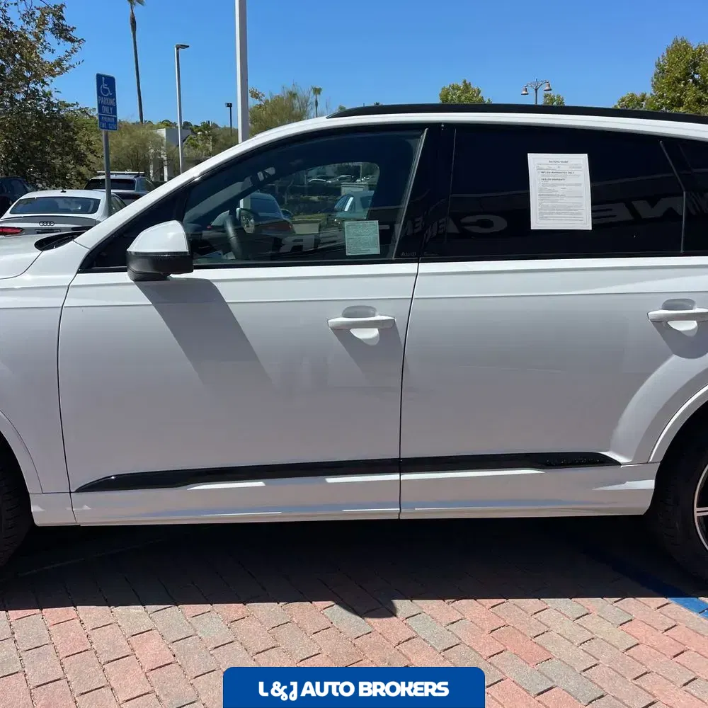 2025 Audi Q7 Premium Plus 45