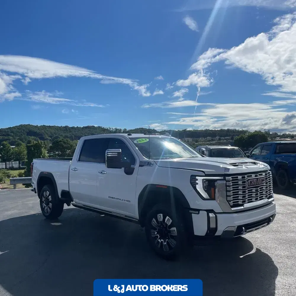 2024 GMC Sierra 2500HD Denali