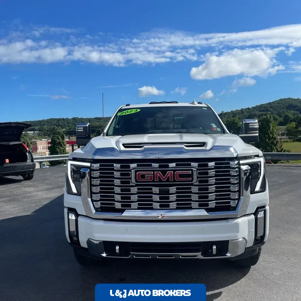 2024 GMC Sierra 2500HD Denali