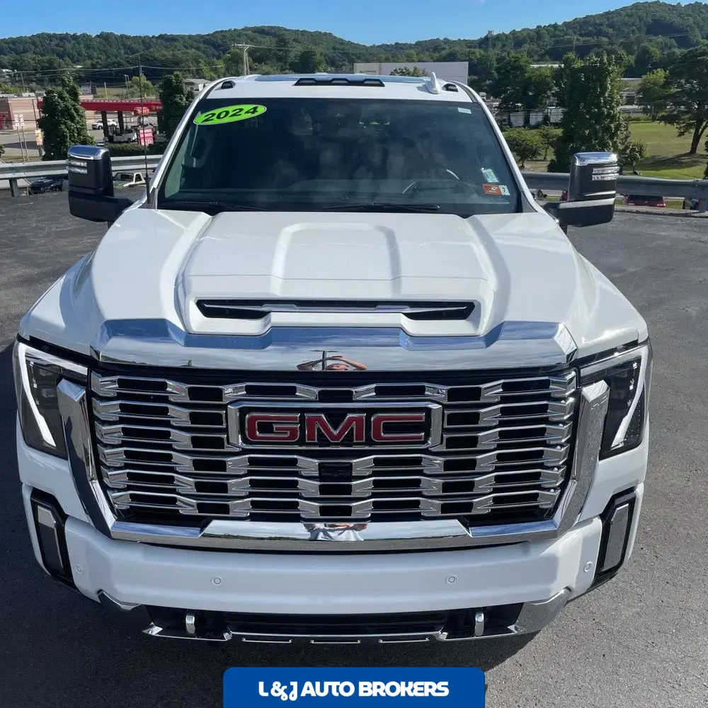 2024 GMC Sierra 2500HD Denali