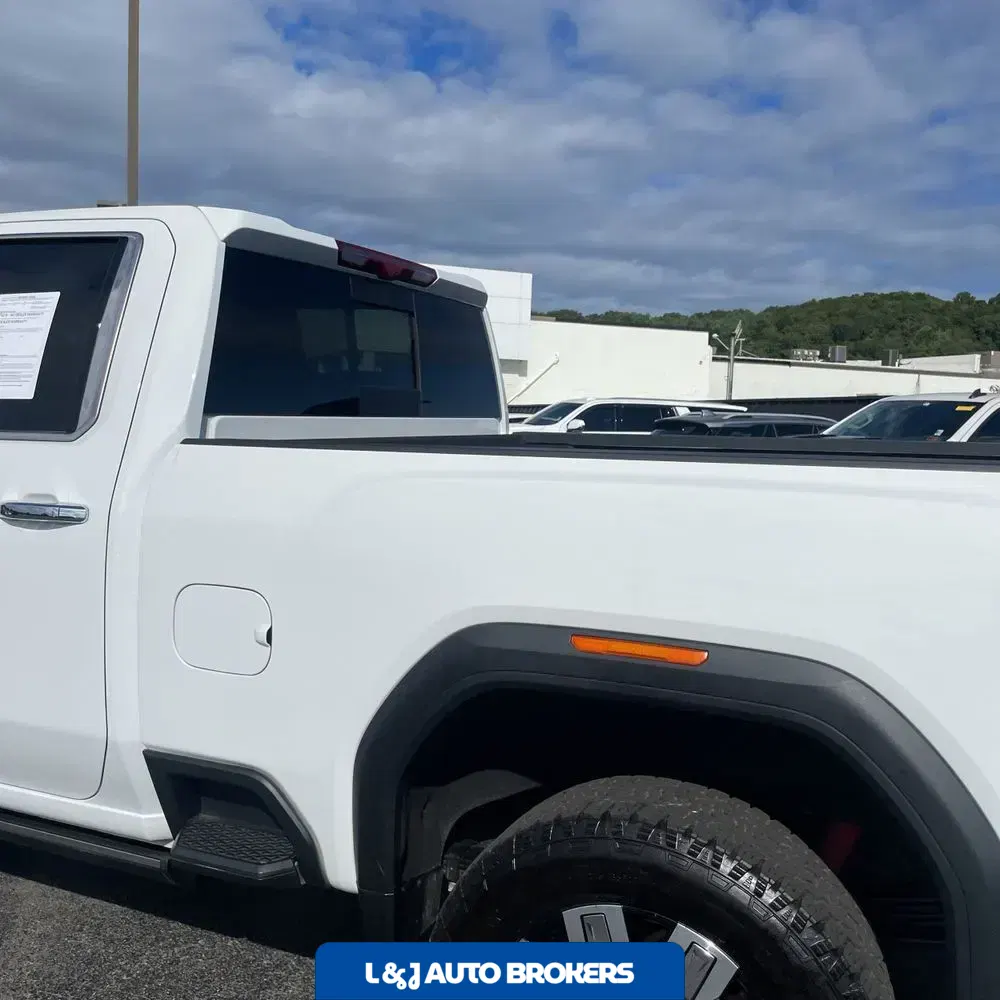 2024 GMC Sierra 2500HD Denali