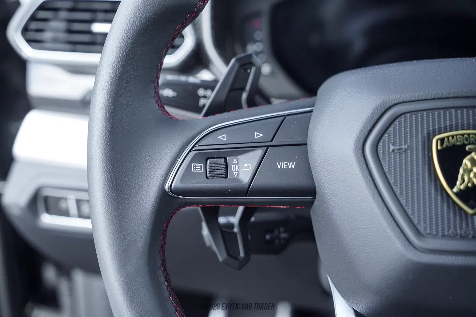 2024 Lamborghini Urus S