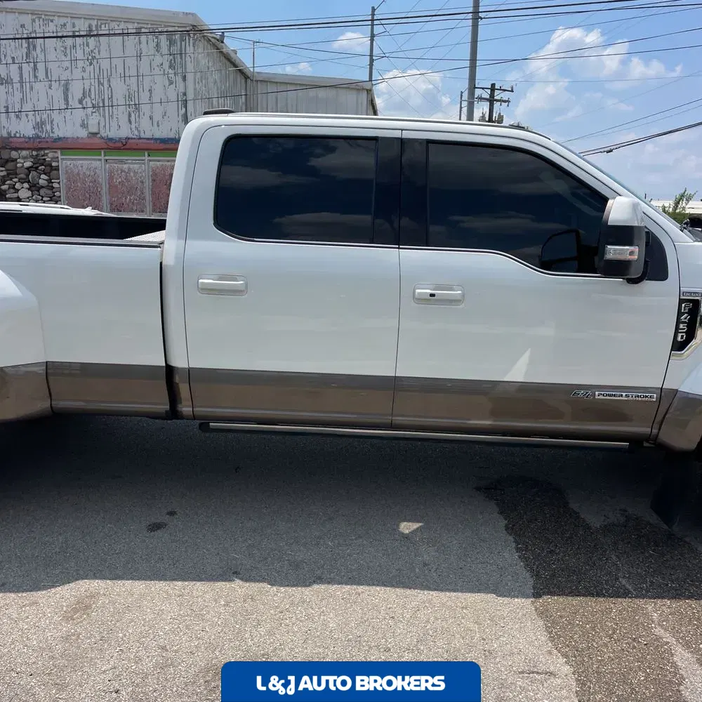 2022 Ford F-450 Super Duty King Ranch