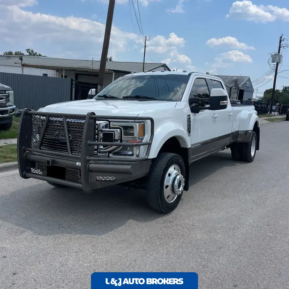 2022 Ford F-450 Super Duty King Ranch
