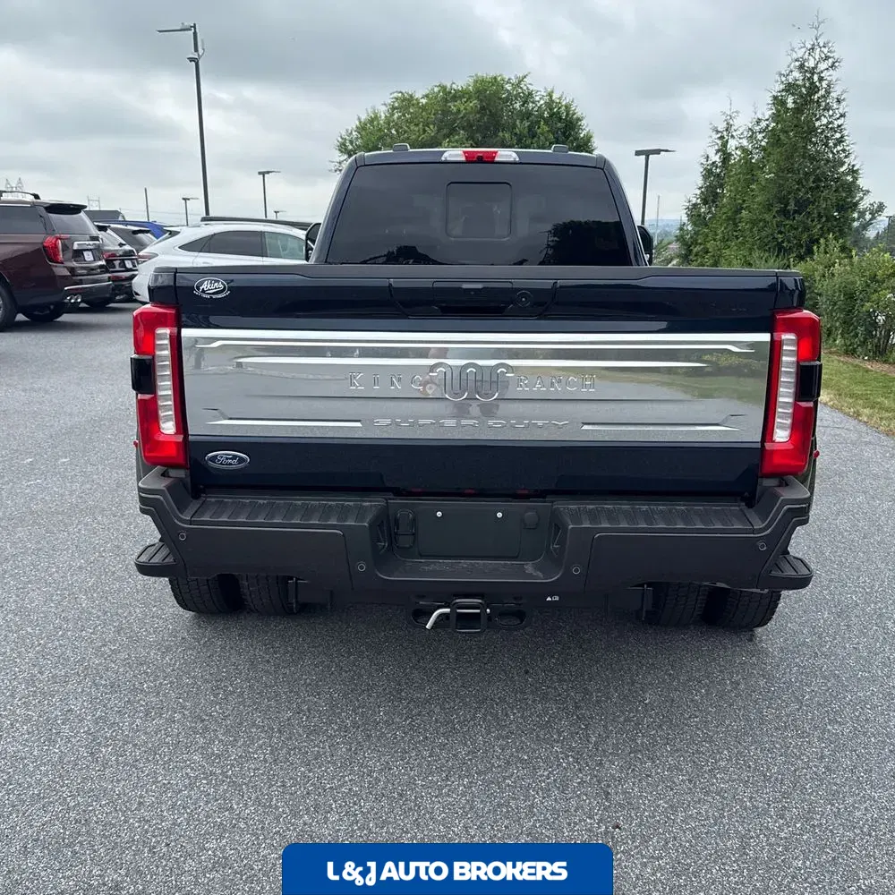 2025 Ford F-450 Super Duty King Ranch