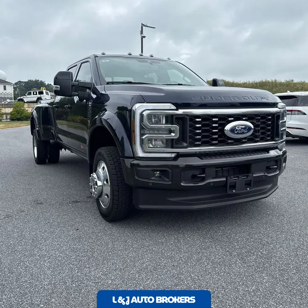 2025 Ford F-450 Super Duty King Ranch