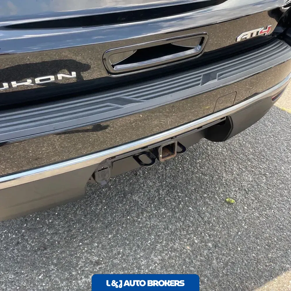2022 GMC Yukon XL AT4
