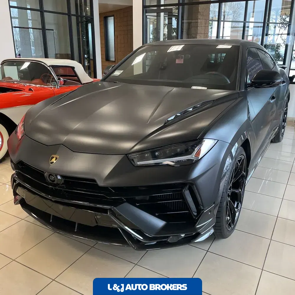 2024 Lamborghini Urus Performante