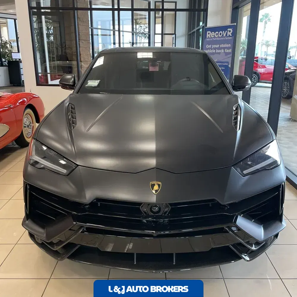 2024 Lamborghini Urus Performante