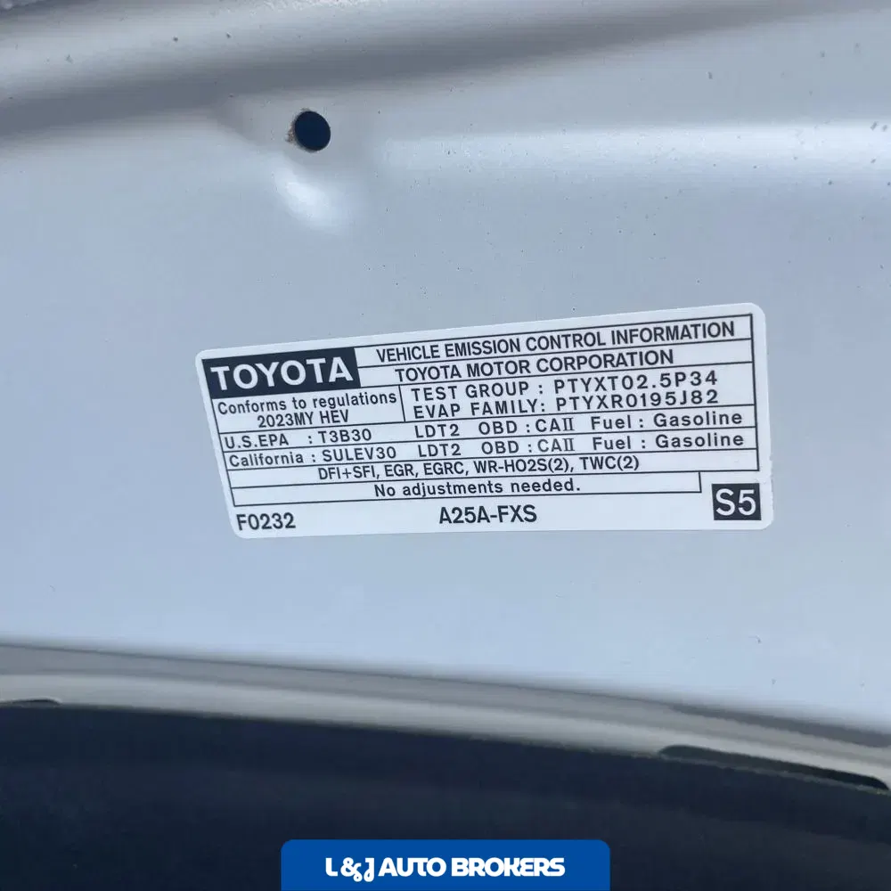 2023 Toyota Sienna Platinum 7-Passenger