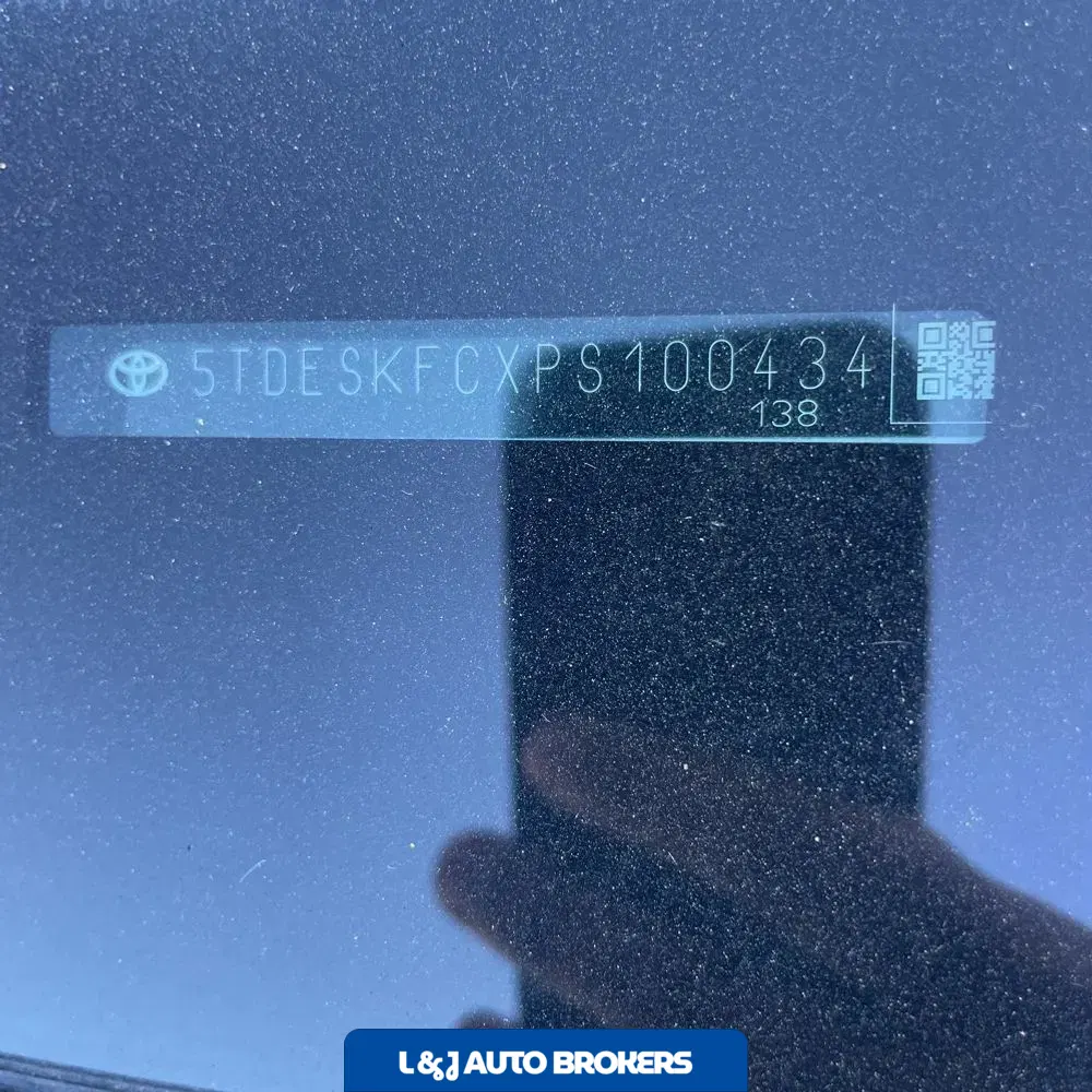 2023 Toyota Sienna Platinum 7-Passenger
