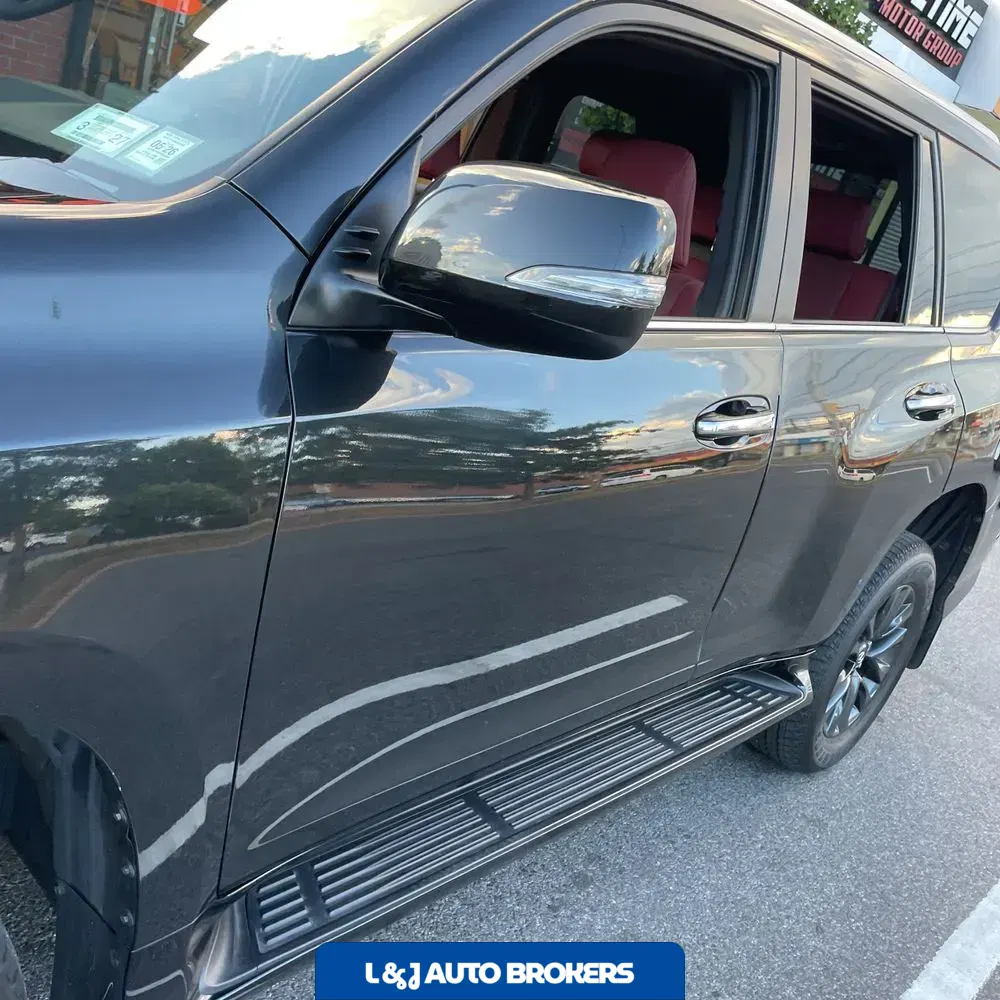 2023 Lexus GX 460 Base