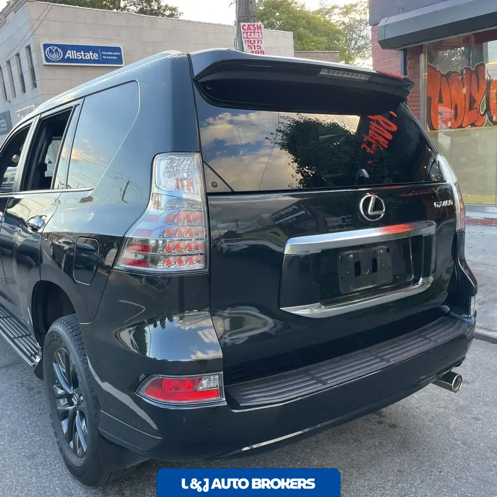 2023 Lexus GX 460 Base