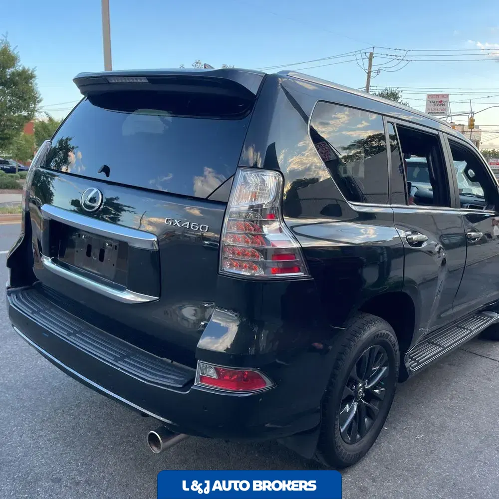 2023 Lexus GX 460 Base