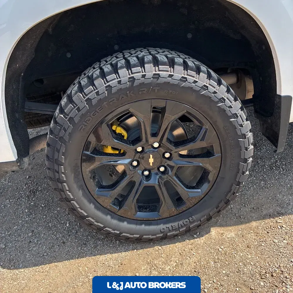 2024 Chevrolet Silverado 1500 LTZ